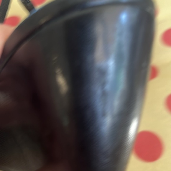 Franco Sarto Black Elegant Heels with Slingback Design - Picture 6 of 7